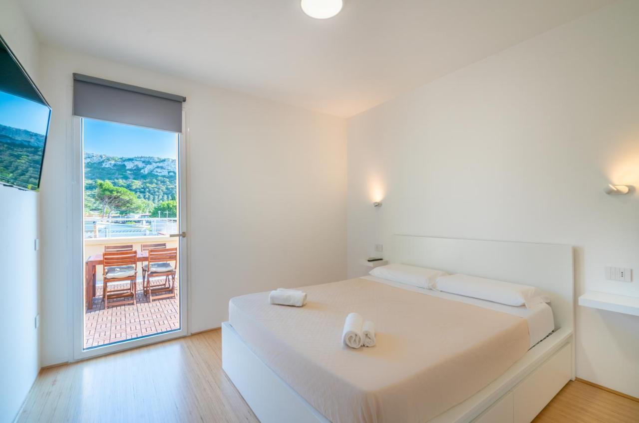 Terrazza Sella Del Diavolo - Vista Mare - Wifi Ac Apartment Каляри Екстериор снимка